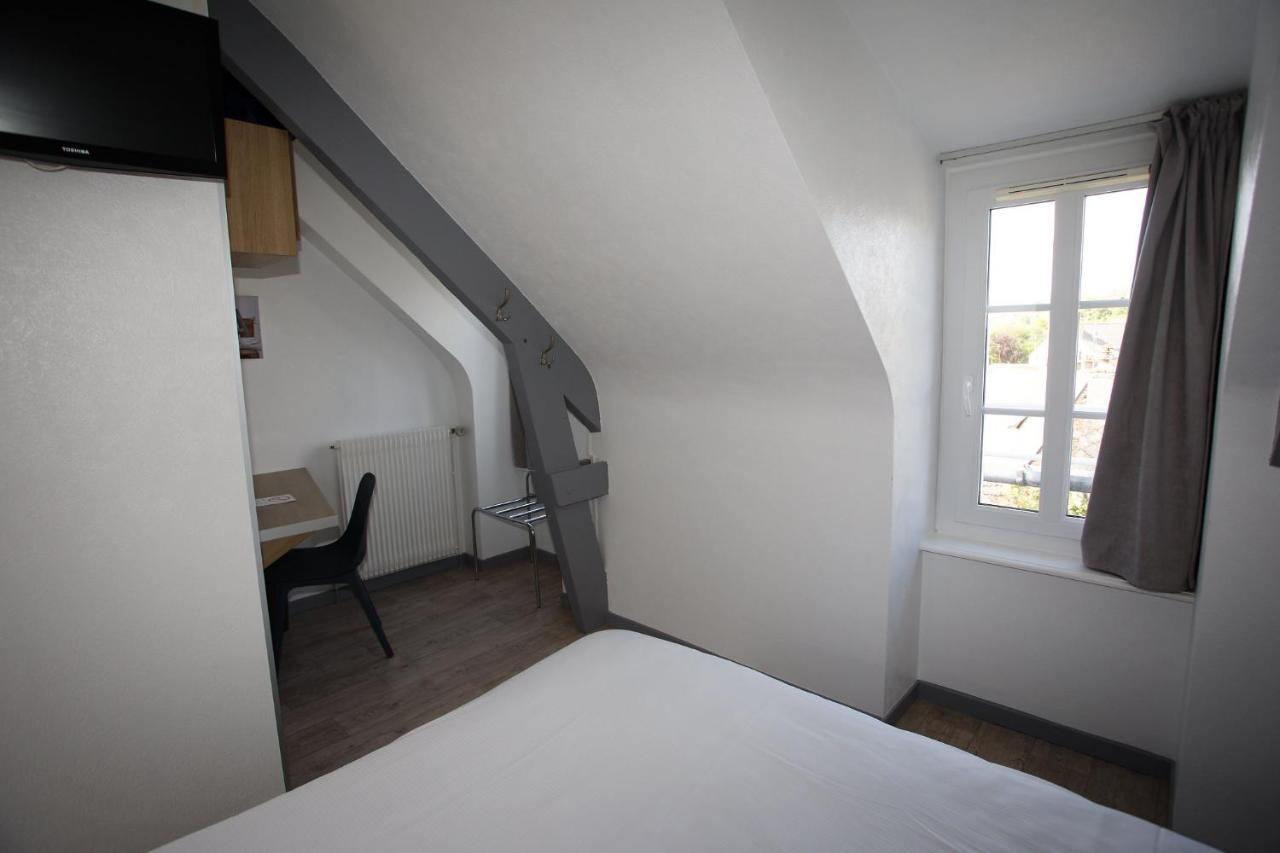 Contact - Le Lion D'or Hotel