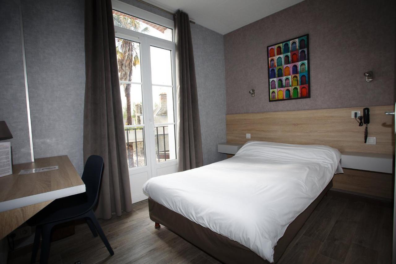Hotel Contact - Le Lion D'or 2*