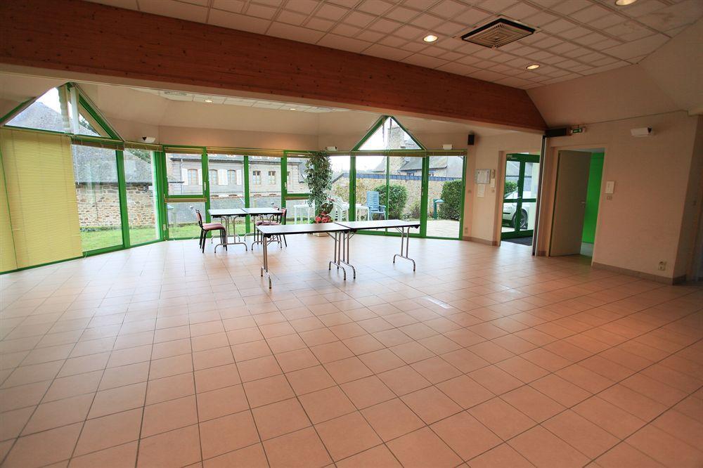 Contact - Le Lion D'or Lamballe