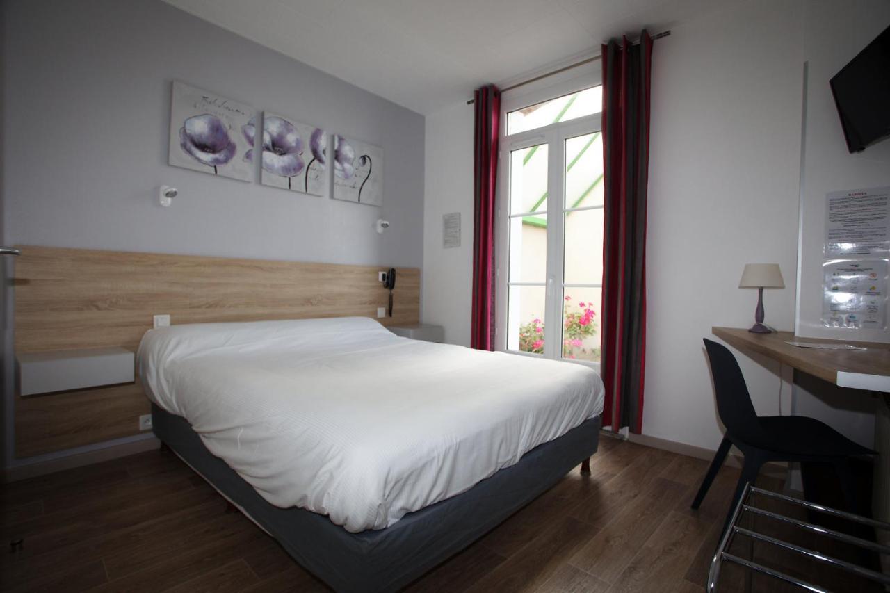 Contact - Le Lion D'or 2* Lamballe