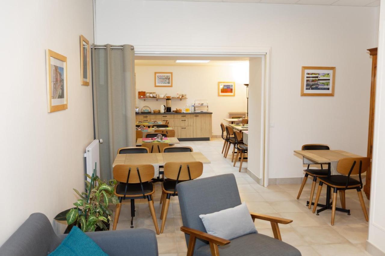 Hotel Contact - Le Lion D'or Lamballe